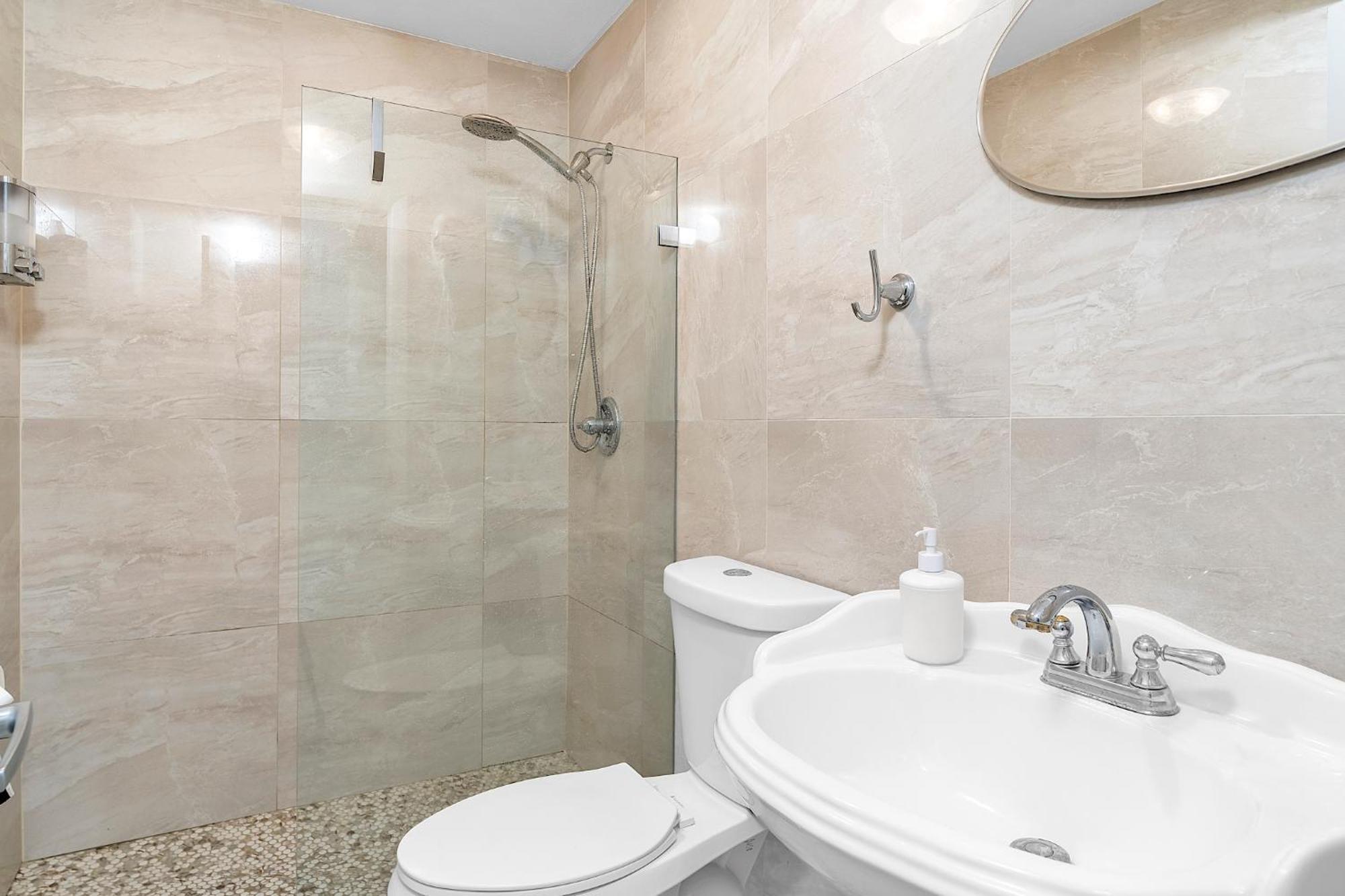 Private Room In Little Havana Маями Екстериор снимка