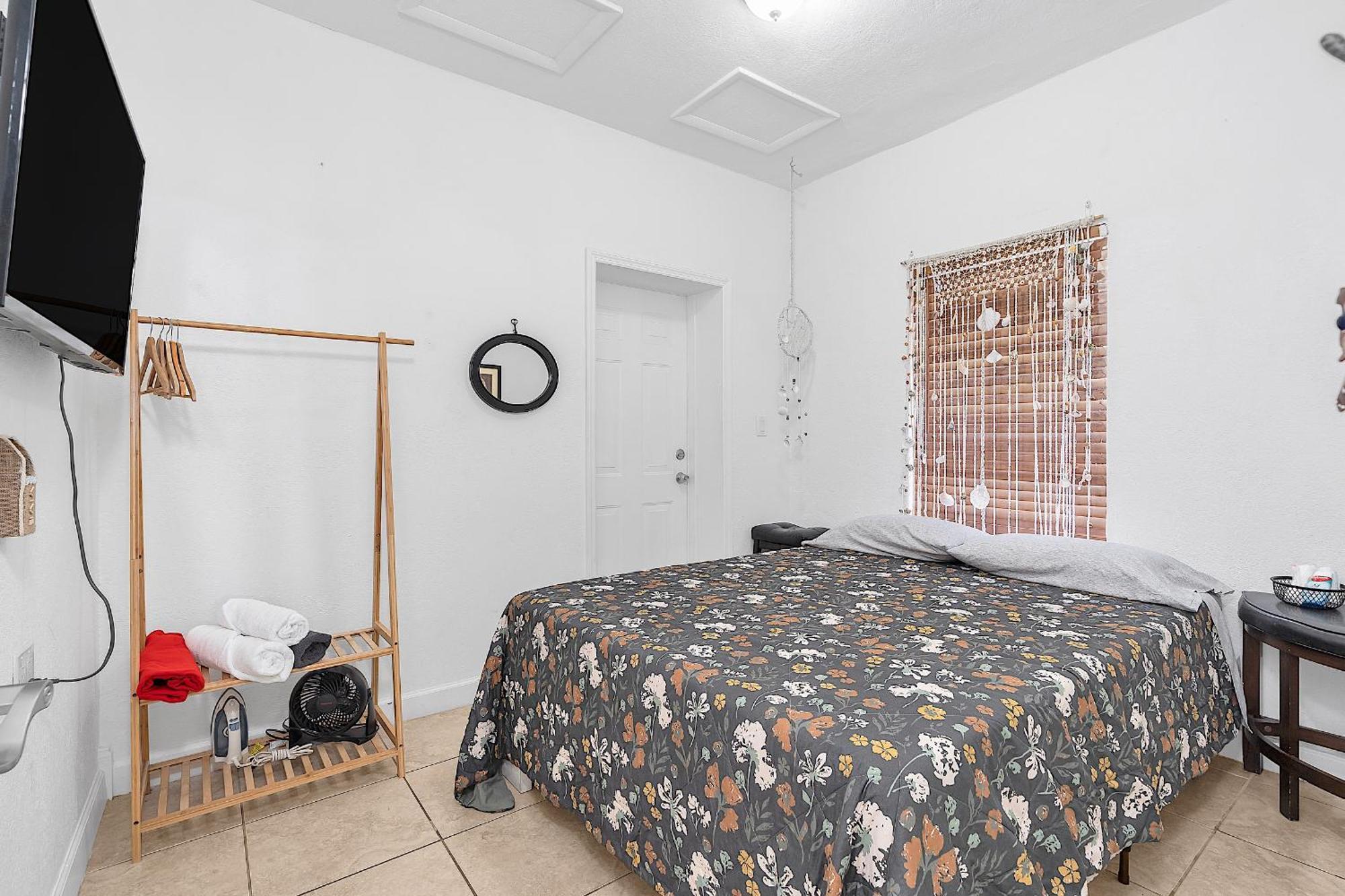 Private Room In Little Havana Маями Екстериор снимка